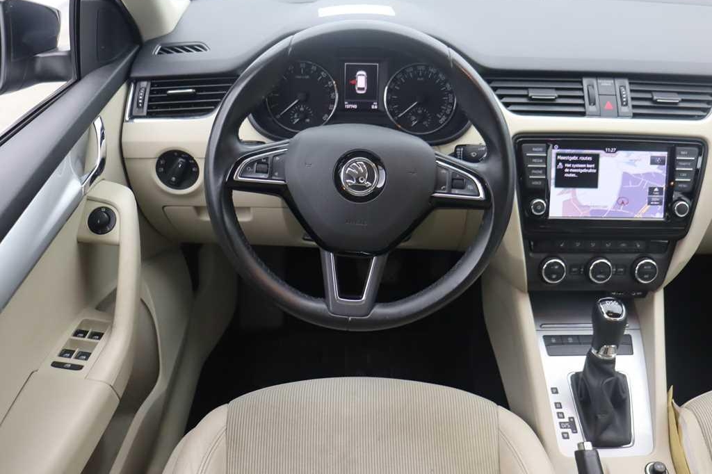 Skoda Octavia Combi 2017 photo 5