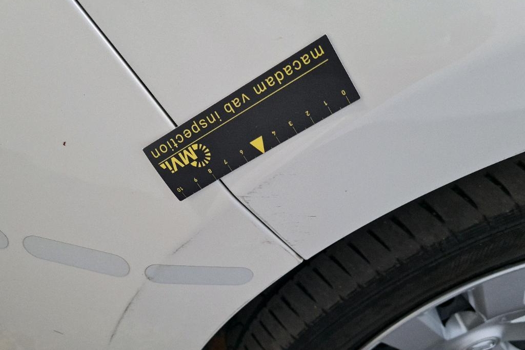 Nissan Leaf 2016 фото 10