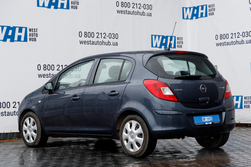 Opel Corsa photo 3