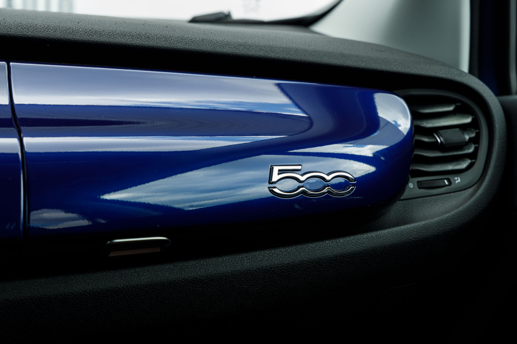 Fiat 500X Lounge 2015 photo 31