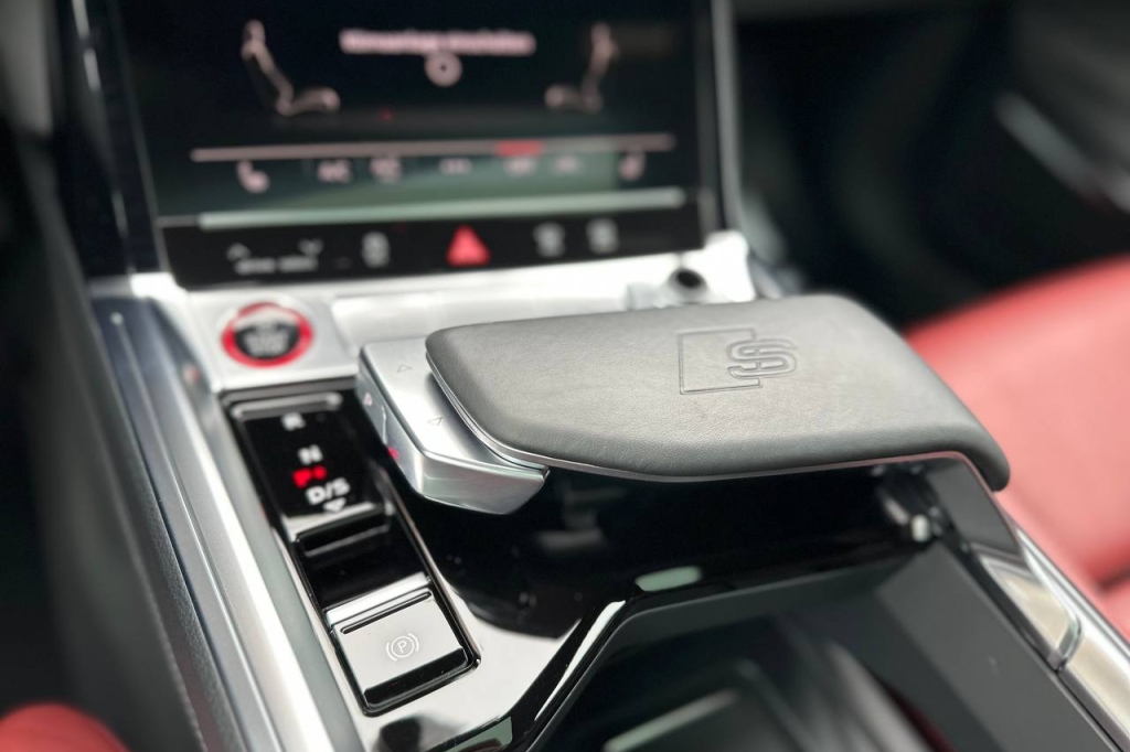Audi e-tron S 95 kWh 2022 photo 25