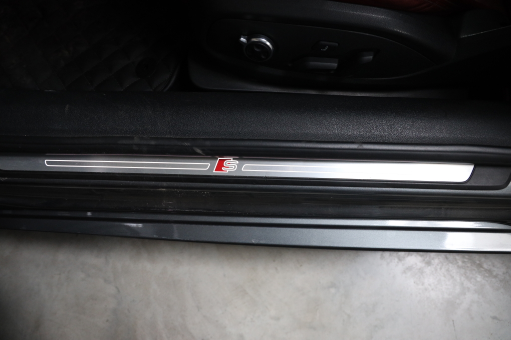 Audi S5 2017 фото 52