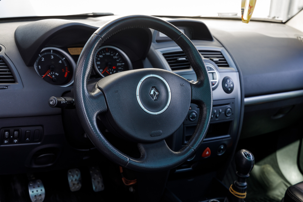 Renault Megane 2005 фото 15