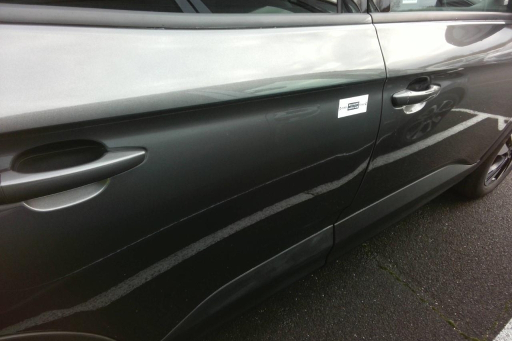 Opel Grandland X 2020 фото 9