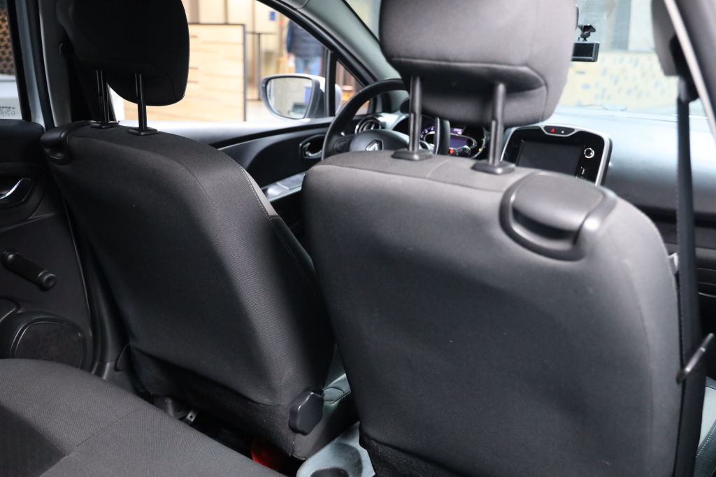 Renault Clio 2015 фото 19