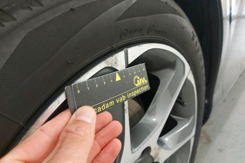 Volvo V40 2017 photo 10