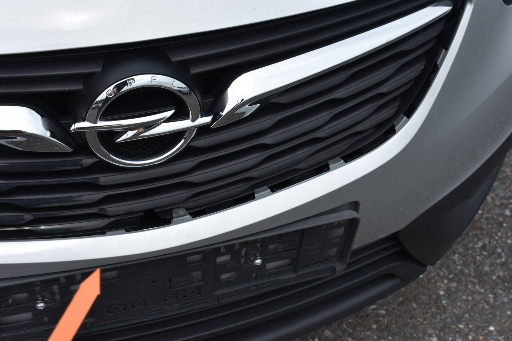 Opel Crossland X 2019 фото 20