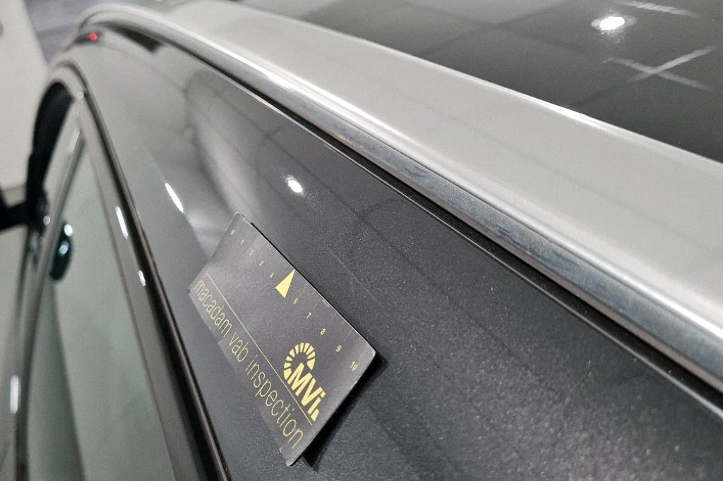 Volvo V60 Cross Country 2017 фото 21