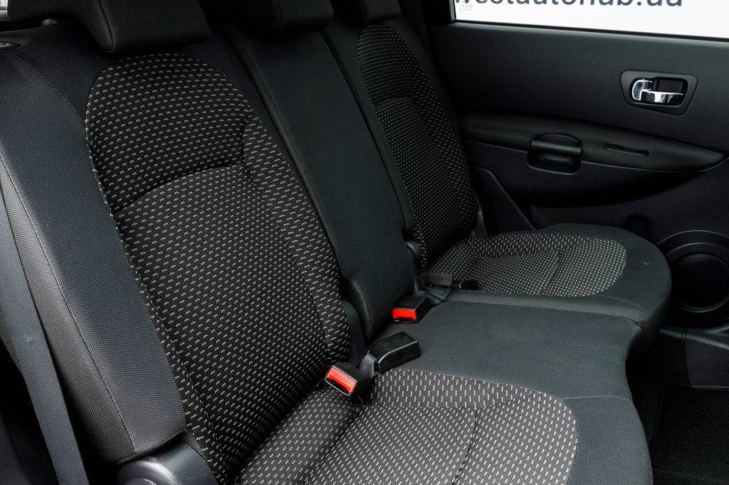 Nissan Qashqai+2 2009 фото 5