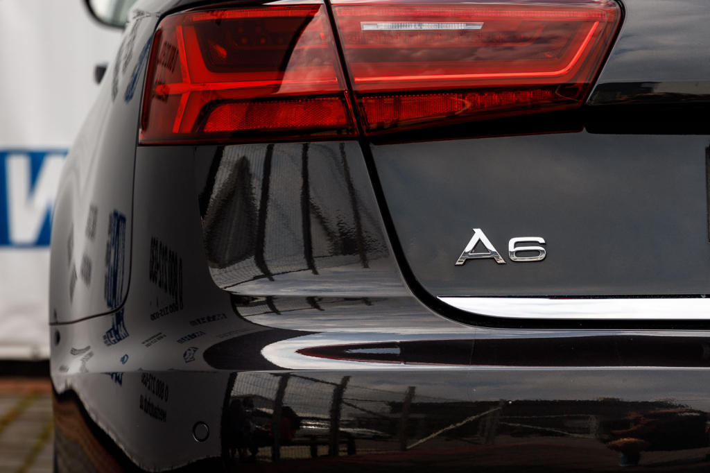 Audi A6 TDI quattro 2016 photo 36