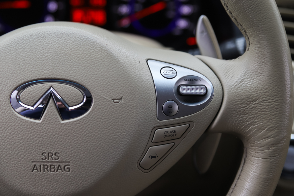 Infiniti FX 50 S 2008 photo 42