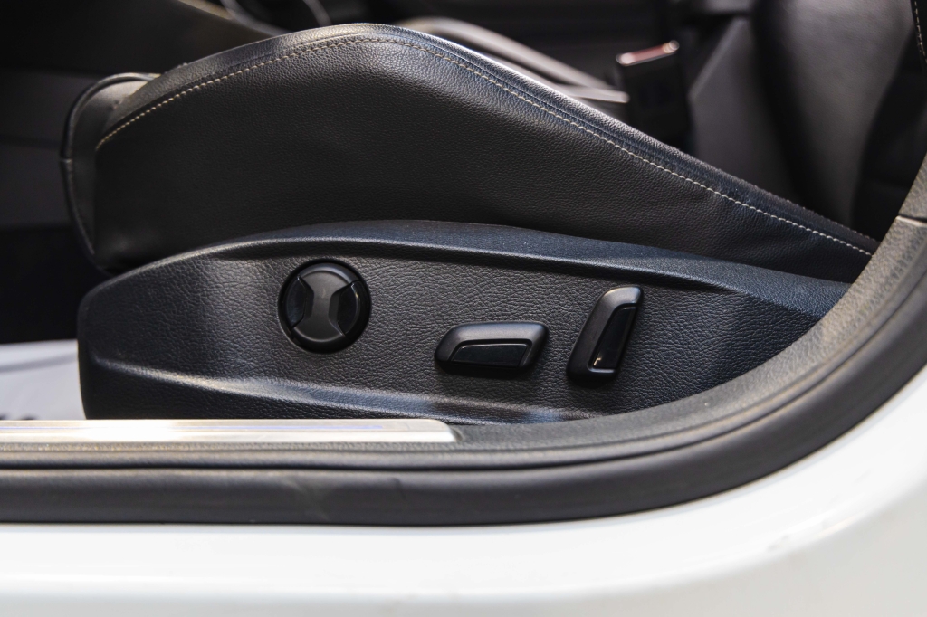 Volkswagen Golf R 2017 photo 19