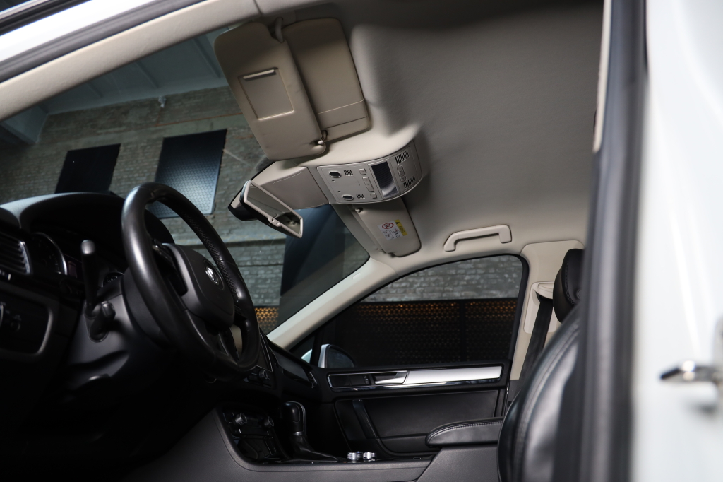 Volkswagen Touareg 2016 photo 46