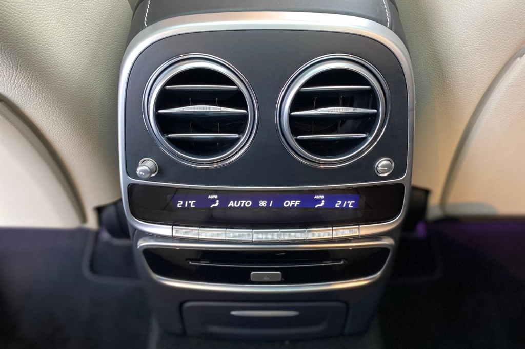 Mercedes-Benz S 560 4MATIC 2018 photo 20