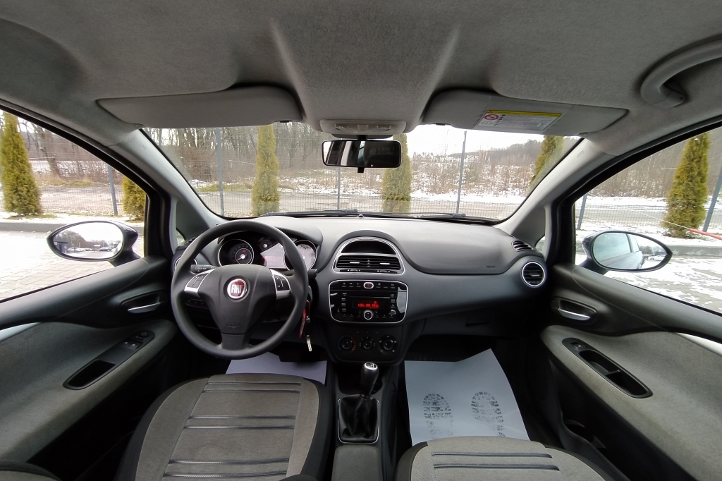 Fiat Punto фото 13