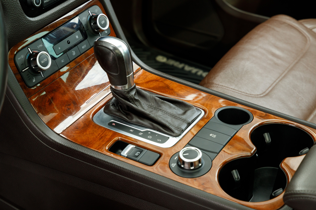 Volkswagen Touareg 2012 photo 4