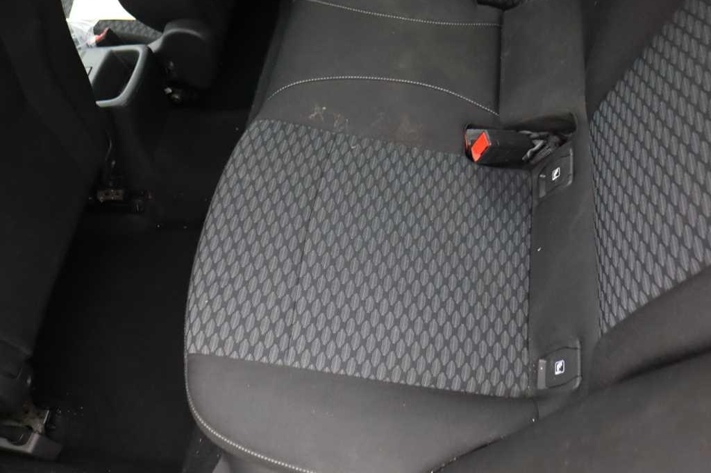 Opel Astra Sports Tourer 2016 фото 42