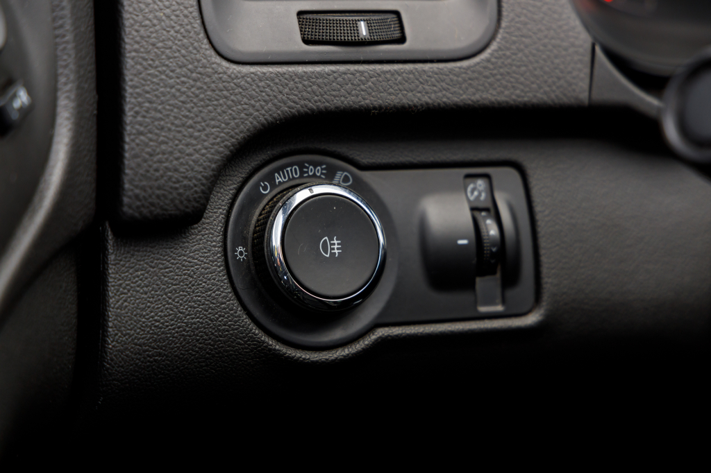 Opel Insignia 2014 фото 23