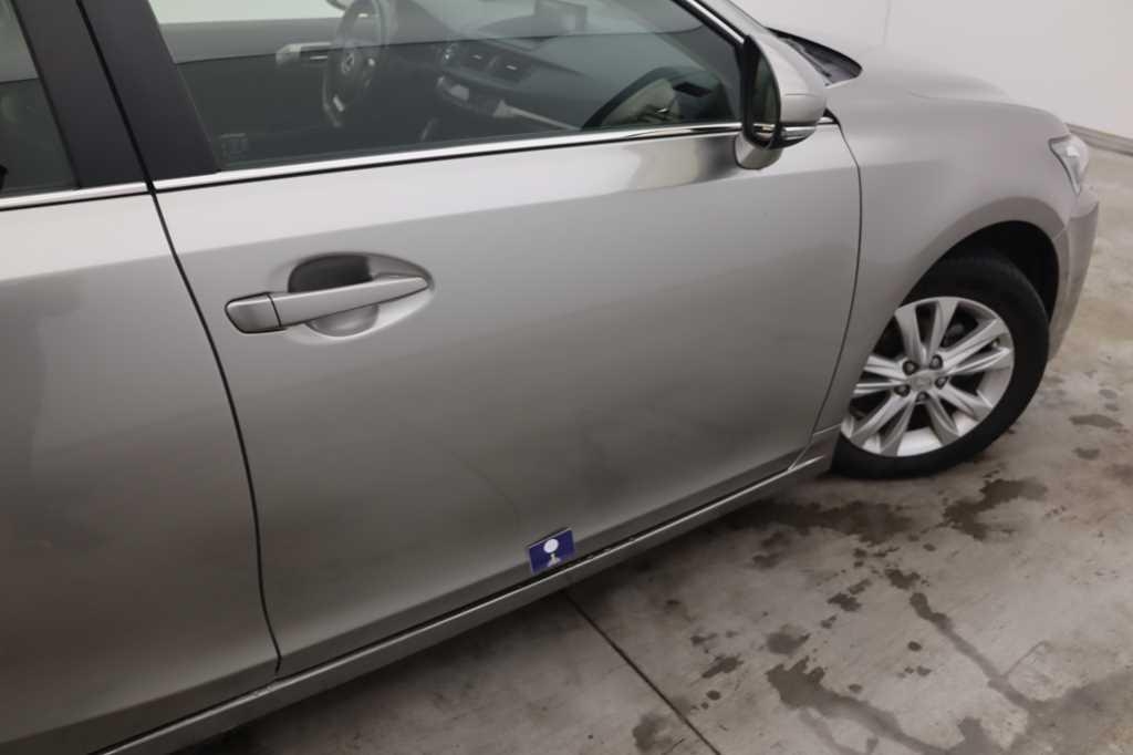 Lexus CT 2016 фото 25