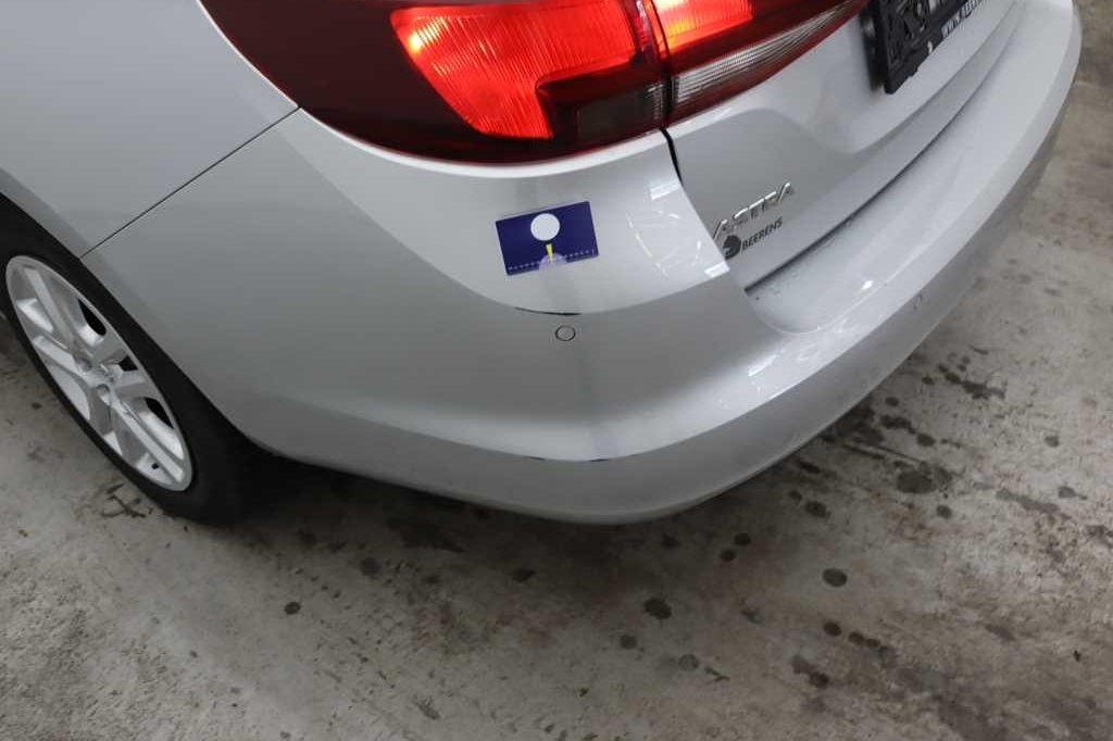 Opel Astra Sports Tourer 2016 фото 27