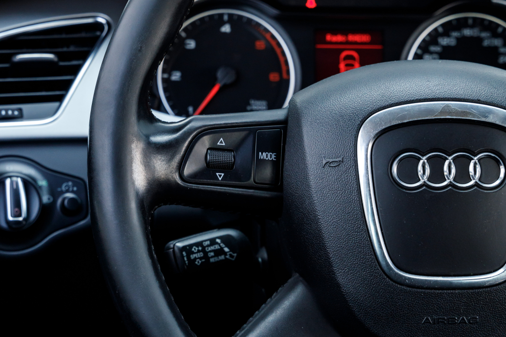 Audi A4 2008 фото 20