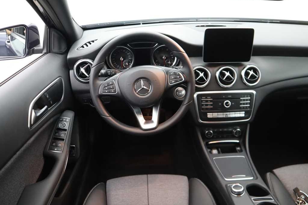 Mercedes-Benz GLA-Class 2018 фото 3