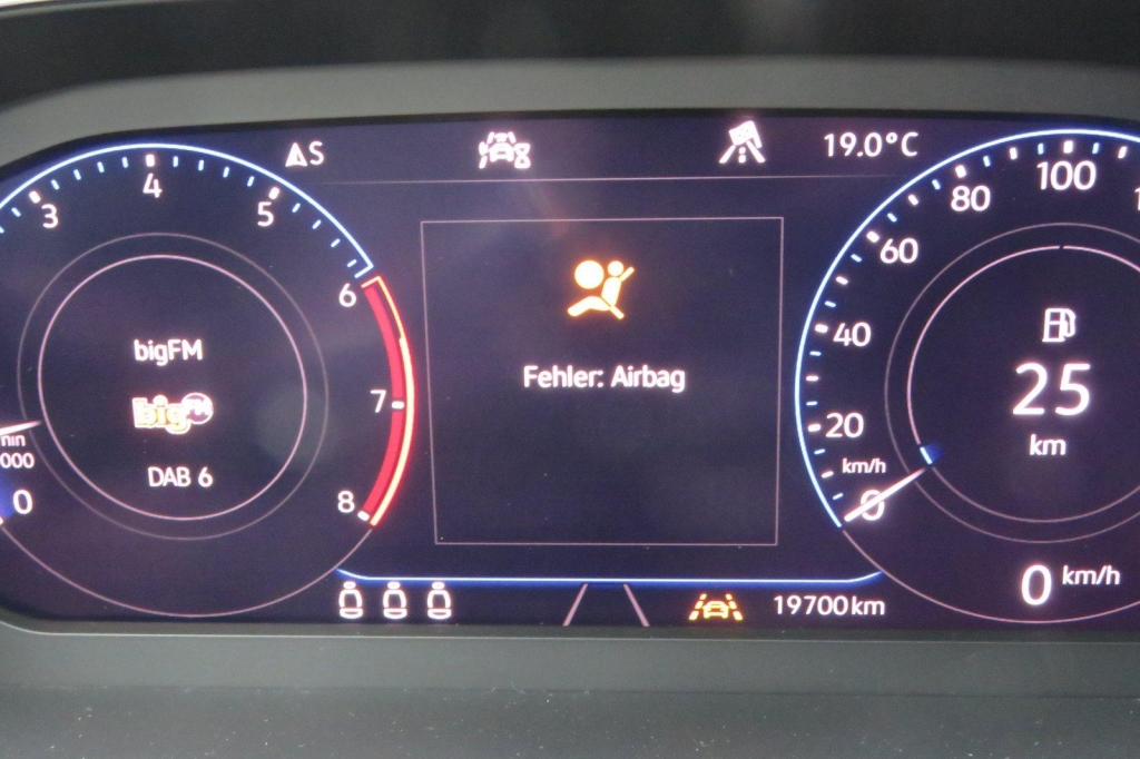 Volkswagen T-Roc 2019 photo 12