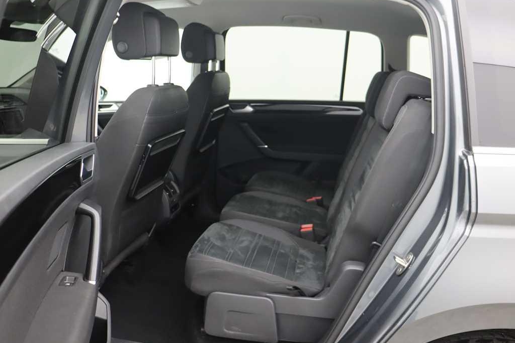 Volkswagen Touran 2017 фото 7