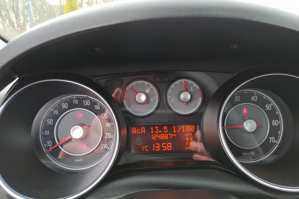 Fiat Punto фото 9