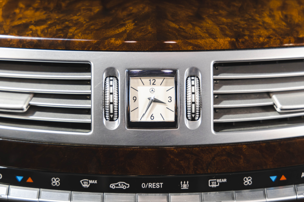 Mercedes-Benz S-Class 2011 photo 31