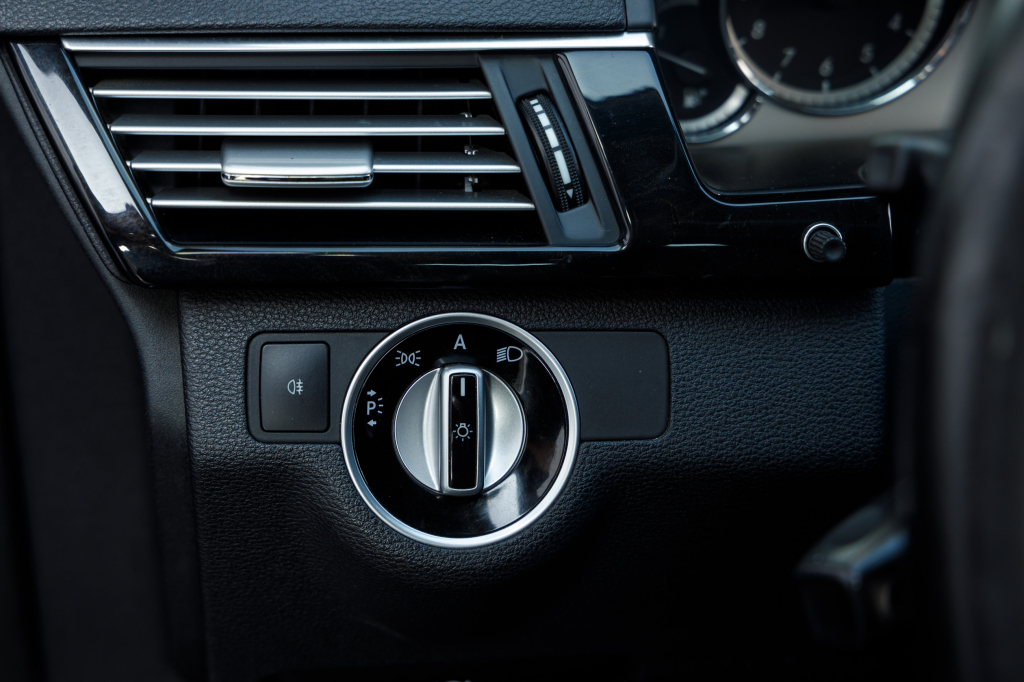 Mercedes-Benz E 250 E250 CDI 2010 фото 15