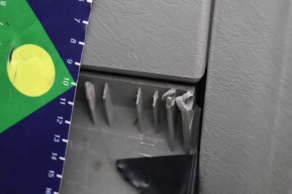 Renault Trafic 2014 фото 17