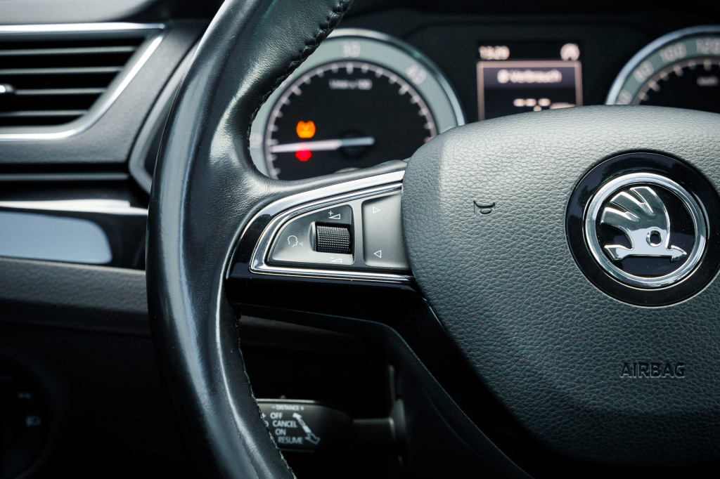 Skoda Superb Laurin & Klement 4x4 2015 фото 39