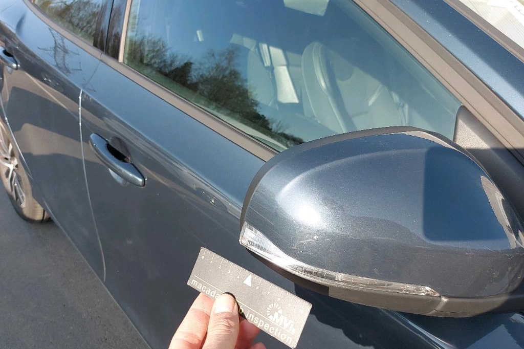 Volvo V40 2019 photo 23