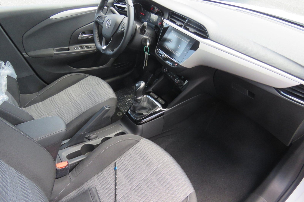 Opel Corsa 2021 фото 8