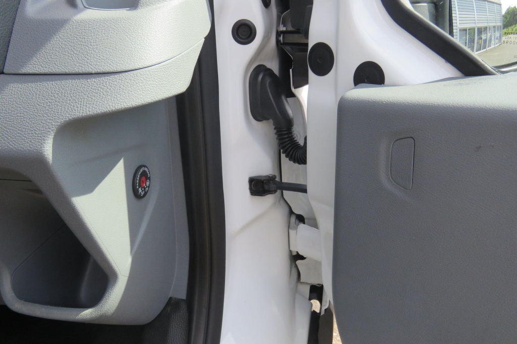 Ford Transit Kasten 2018 фото 26