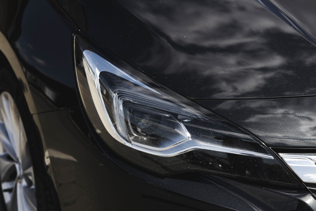 Opel Astra K 2016 photo 5