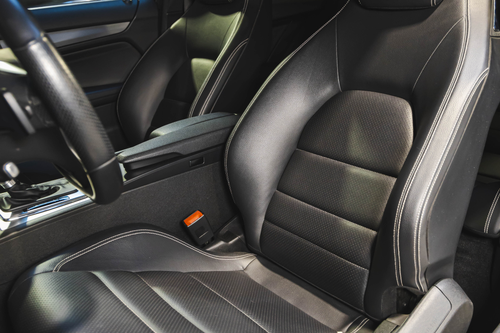 Mercedes-Benz C-Class AMG 2012 фото 21