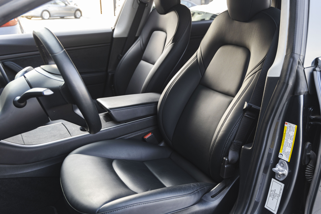 Tesla Model 3 2019 фото 20