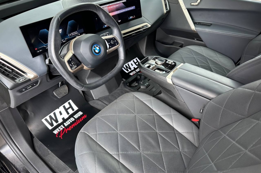 BMW iX xDrive40 2022 фото 12