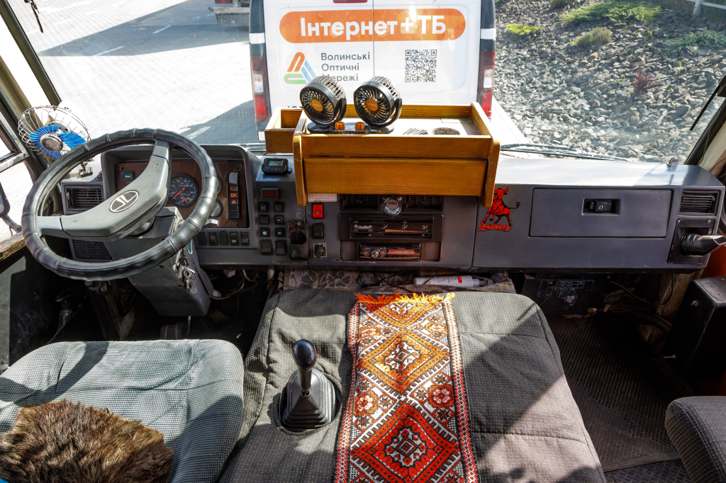 БАЗ А 079 Еталон 2009 фото 8