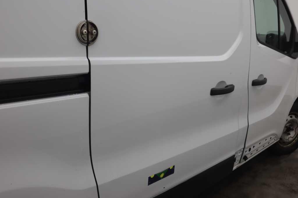 Renault Trafic 2016 фото 28