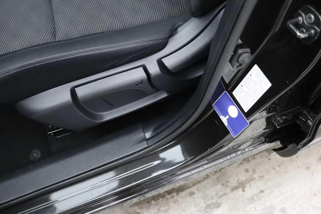 Nissan Qashqai 2017 фото 17