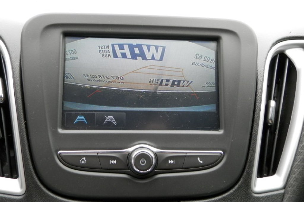 Chevrolet Malibu LE 2018 фото 8