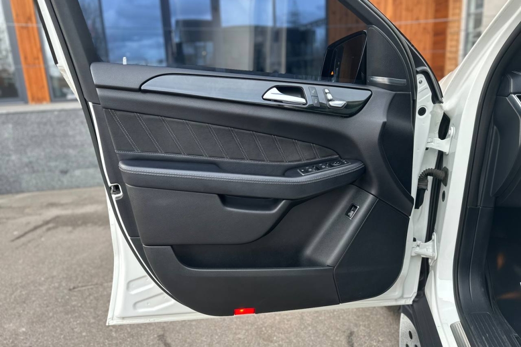 Mercedes-Benz GLE 43 AMG 2018 фото 7