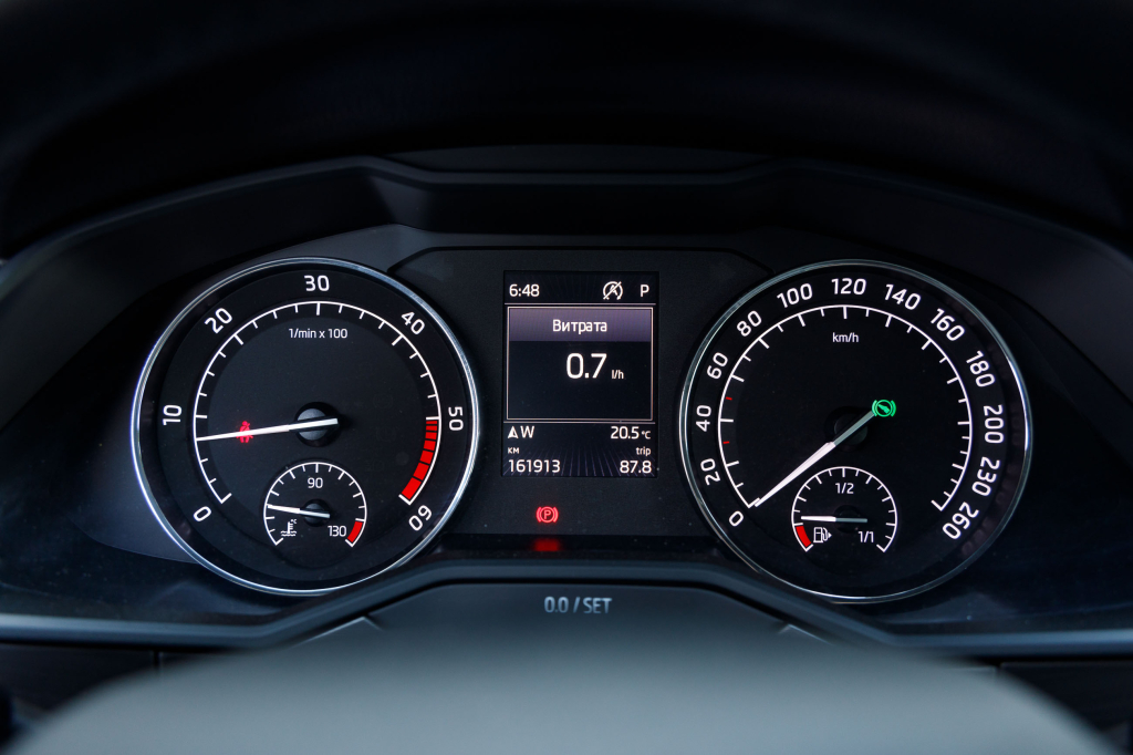 Skoda Superb 2017 фото 16