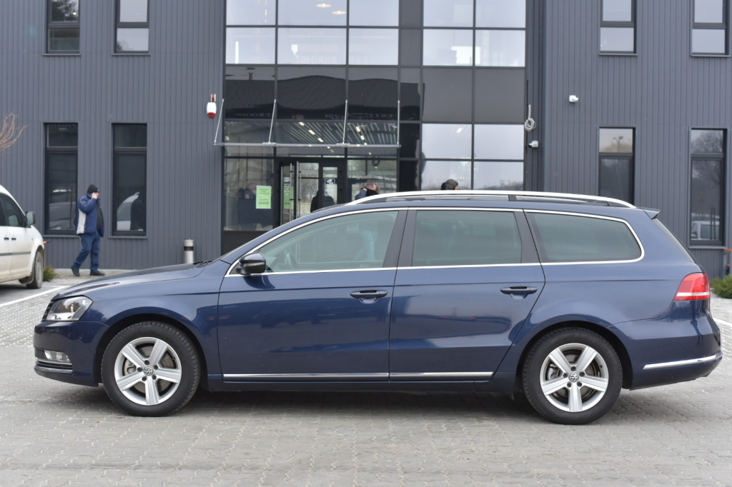 Volkswagen Passat B7 Panorama 2012 фото 7