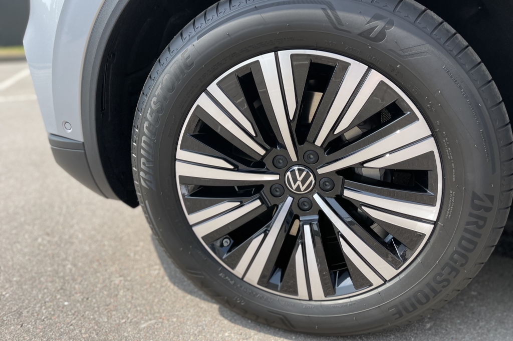 Volkswagen Touareg Silver 3.0TDI 2021 photo 13