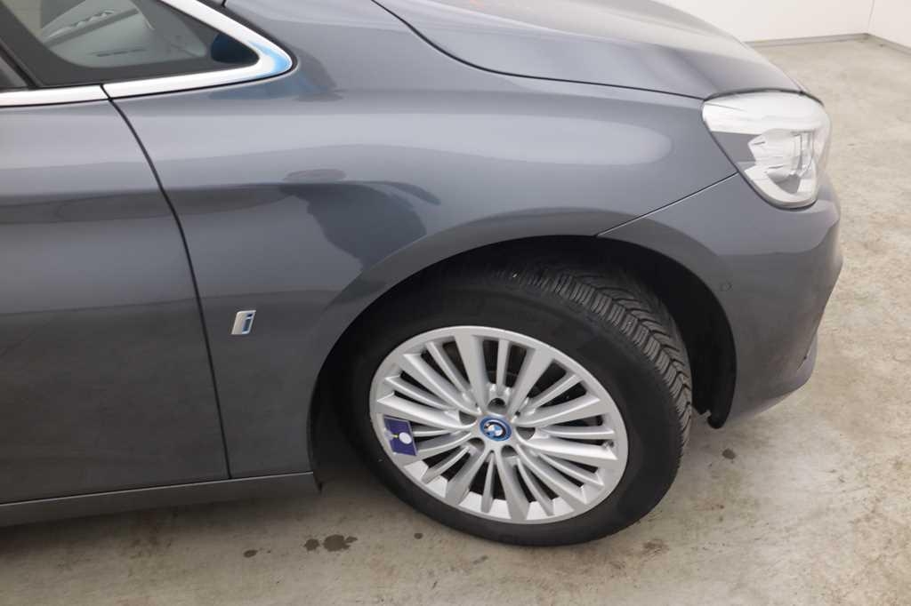 BMW 2er Active Tourer 2017 фото 30