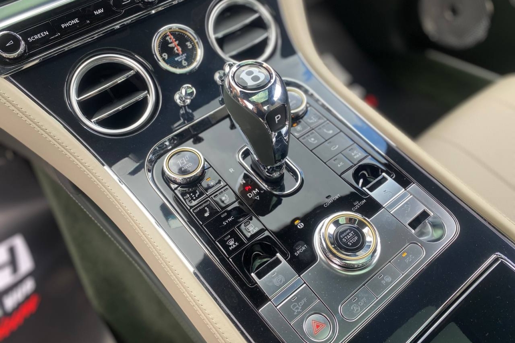 Bentley Continental GT 2021 фото 18